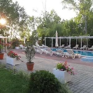 https://apartments-and-studios-in-cote-dazure.sunnybeach-hotels.org