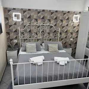 Charming House Katania